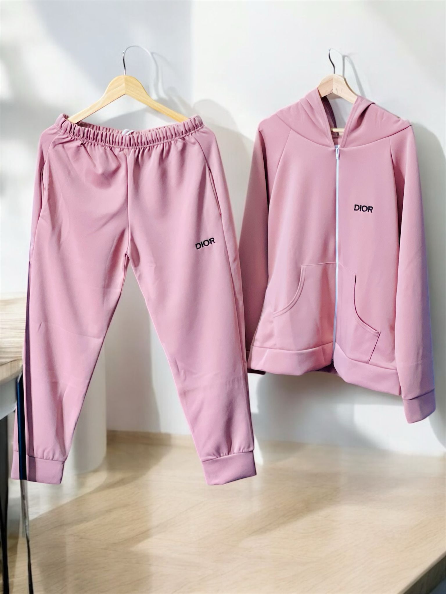 WhatsApp Image 2025-03-20 at 11.45.45 (1)