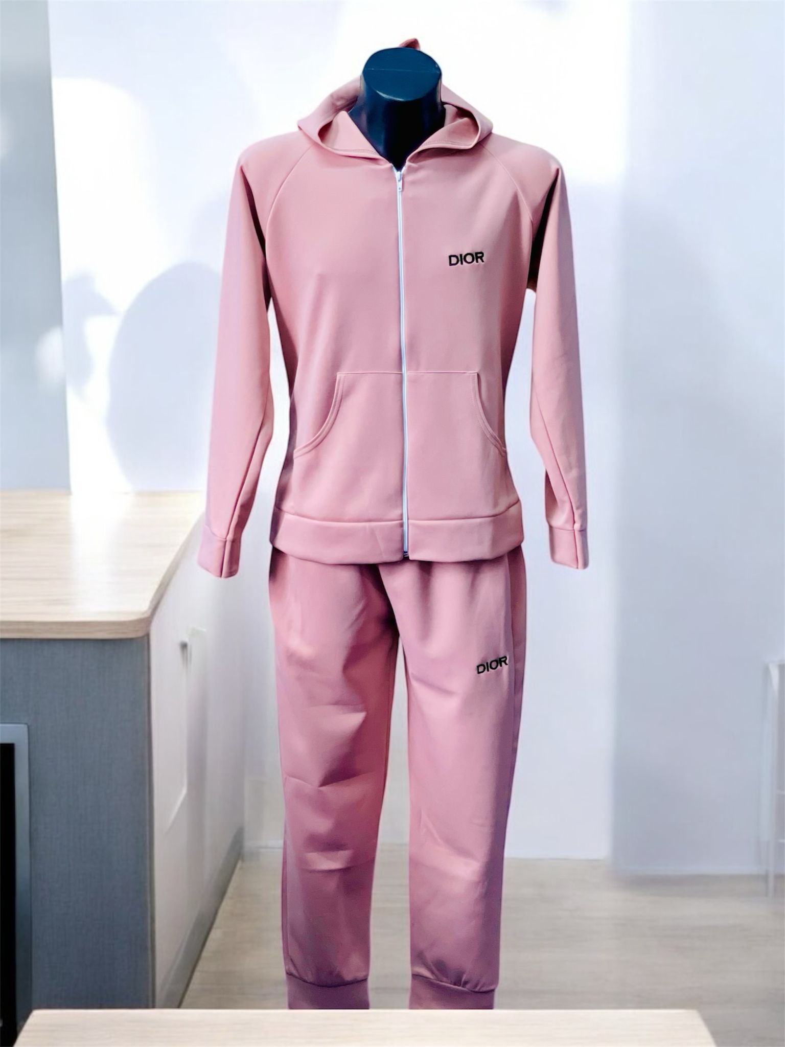 WhatsApp Image 2025-03-20 at 11.45.45 (2)