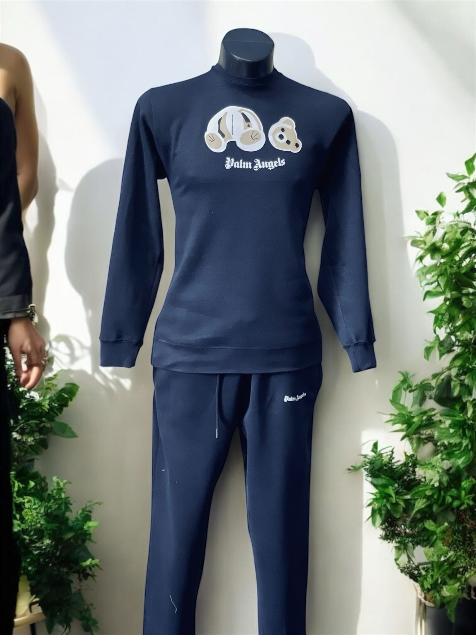 WhatsApp Image 2025-03-20 at 12.04.04 (2)